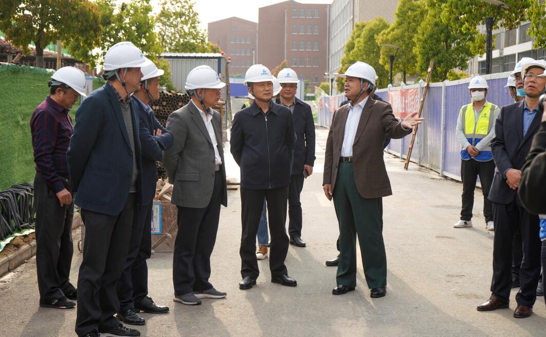 赵时运赴安建总承包公司淮南项目调研并到安徽理工大学交流校企相助