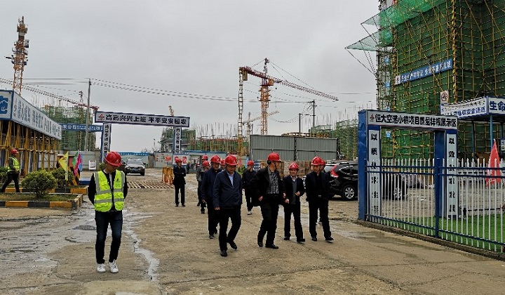股份公司总司理许克顺赴安建总承包淮南区域项目调研