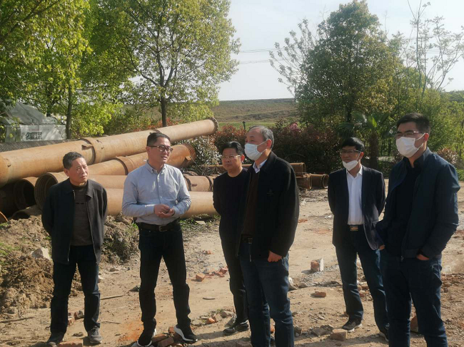 省公路治理服务中心总工程师朱新实赴路桥集团G347安九二期PPP项目检查指导