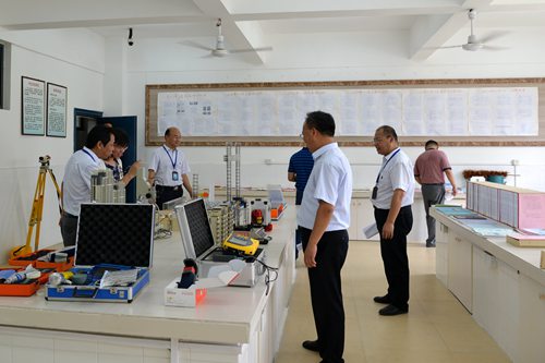 安徽省教育厅专家组莅临安建技师学院开展质量提升工程项目中期评估省级实地验证性评估