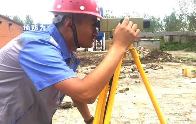 新时代的路港青年之五：我是建设一块砖，，，，那里需要那里搬
