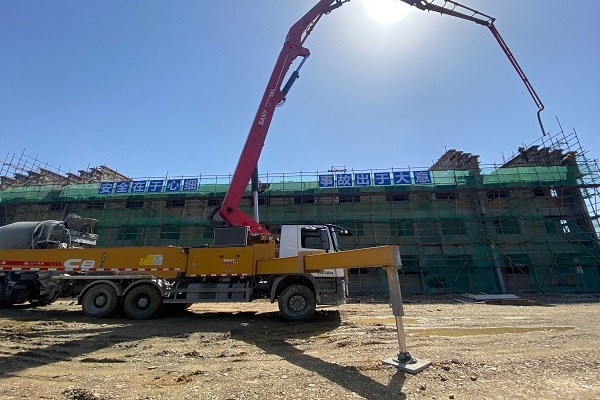 安徽路港“献礼建党100周年”系列报道4：芜黄高速LJ-12标快马加鞭赶节点 再获业主进度奖励950万元