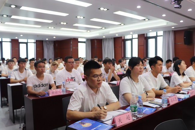 路桥集团乐成举行2021年度新员工入职培训