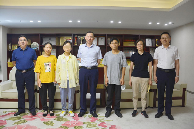 病魔无情，，，，，，整体有爱—— 一封来自路桥集团受助职工的谢谢信