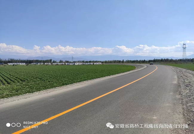 路桥集团新疆精河X214项目顺遂完工