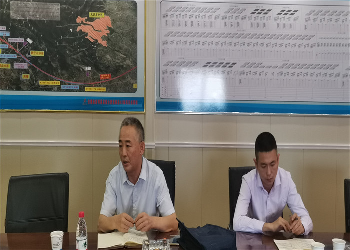 股份公司纪委书记龚志酬赴安徽路港明巢高速路基02标项目调研
