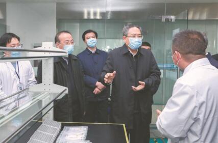 李锦斌在滁州市调研督导时强调：坚持分区分级精准防控 有序恢复生爆发涯秩序