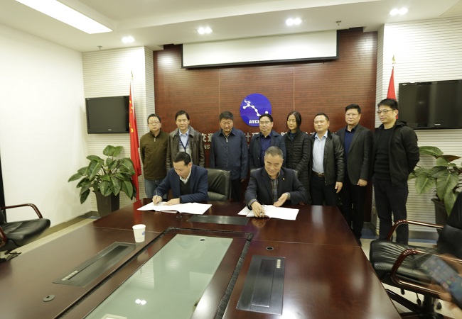 路桥集团党委书记、董事长、总司理盛明宏一行前往安徽省交通妄想设计研究总院股份有限公司洽谈相助