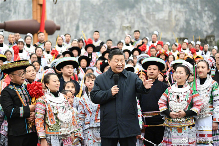 习近平赴贵州考察 向天下人民致以新春祝福