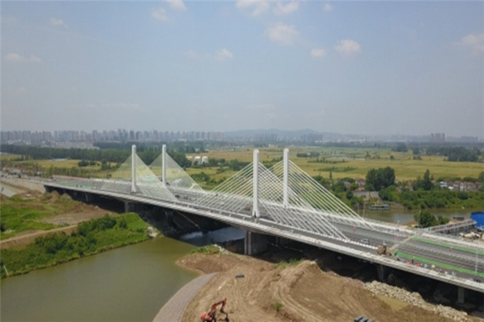 滁州大桥迎“大考” 荷载试验严把关 ——滁州大桥荷载试验圆满完成