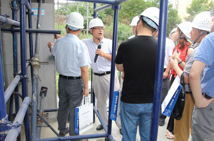 集团公司召开2018年度优异项目现场观摩会