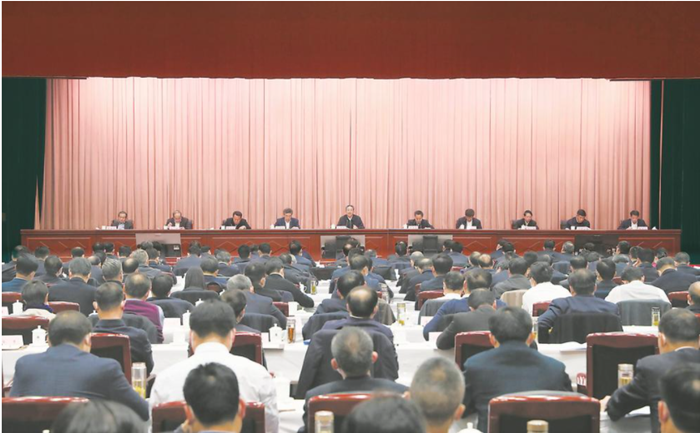 李锦斌在全省周全推动长江经济带生长和扎实推进长三角一体化生长专项行动事情安排聚会上强调 深入学习贯彻习近平总书记主要讲话指示指挥精神 奋力在长江经济带和长三角一体化生长中展现新作为