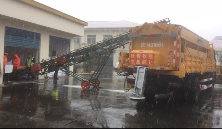 战风雪，，，，保通行，，，，安徽路港在行动