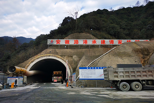 安徽路港“收官十三五 谋划新生长”系列报道1：芜黄项目攻坚克难营生长 不负青春勇继续