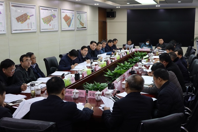铜陵市义安戋戋委副书记、区长姚贵平一行赴安建投资铜陵PPP项目调研