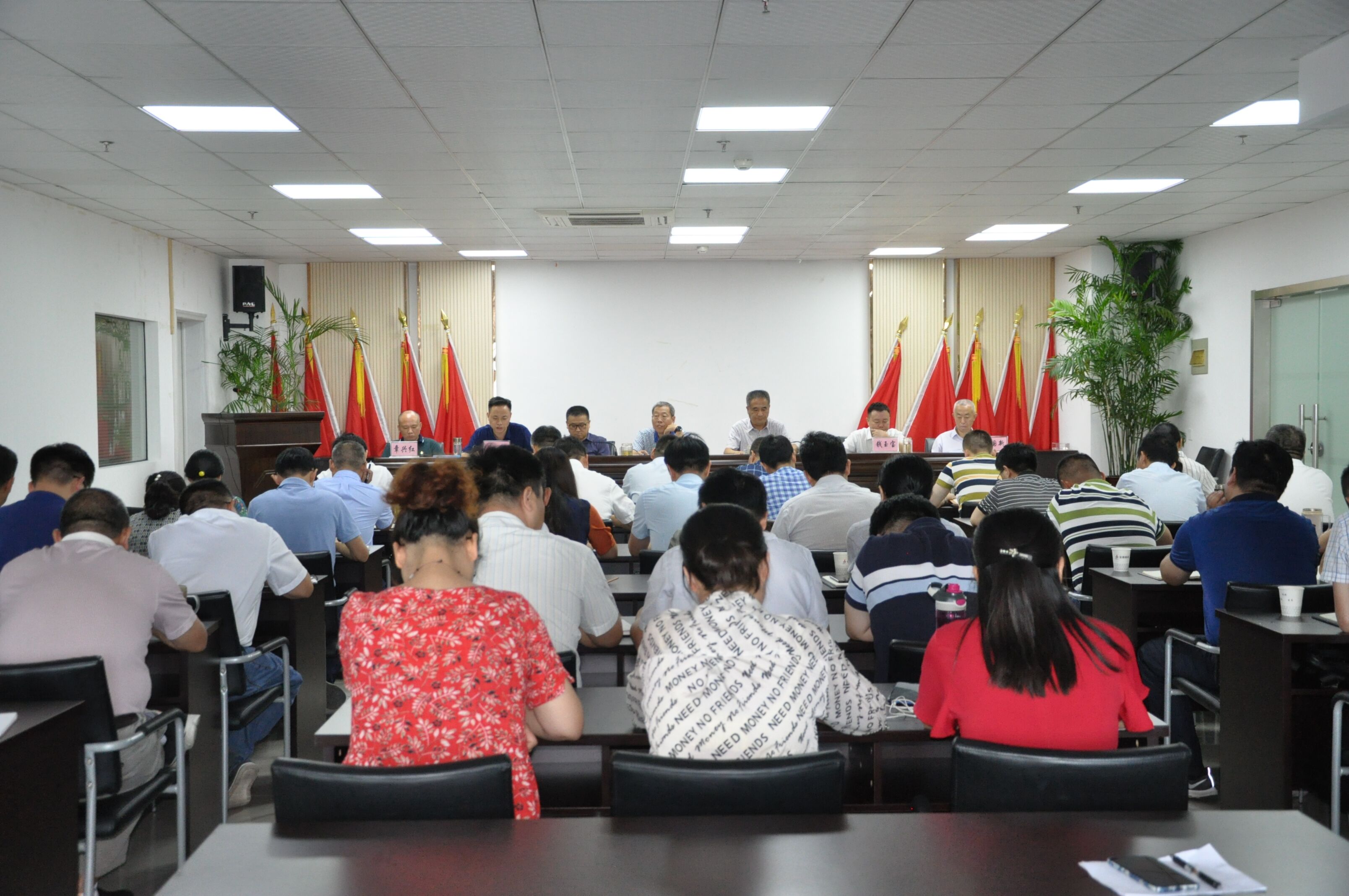 安徽路港召开“三个以案”专题学习会、主题教育推进会暨三季度党群例会