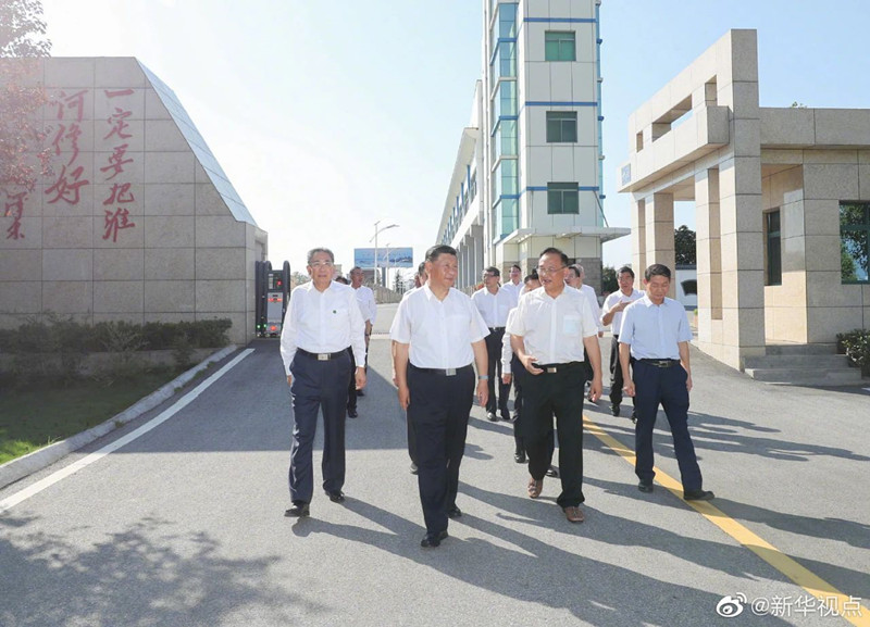 习近平探望慰问安徽受灾群众：这是我一直悬念的事