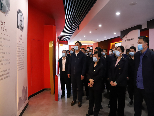 安徽一建组织职员赴廉政教育基地开展警示教育活动