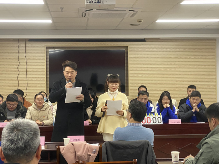 学习全会精神 弘扬古板文化 ——安徽三建八个支部组织全会精神学习联建活动