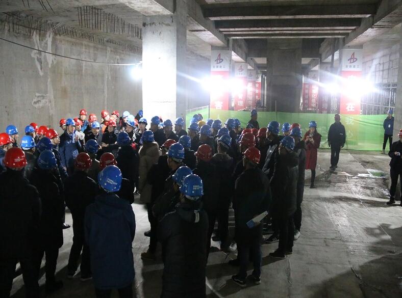 365英国上市股份组织开展地铁项目手艺应用观摩会