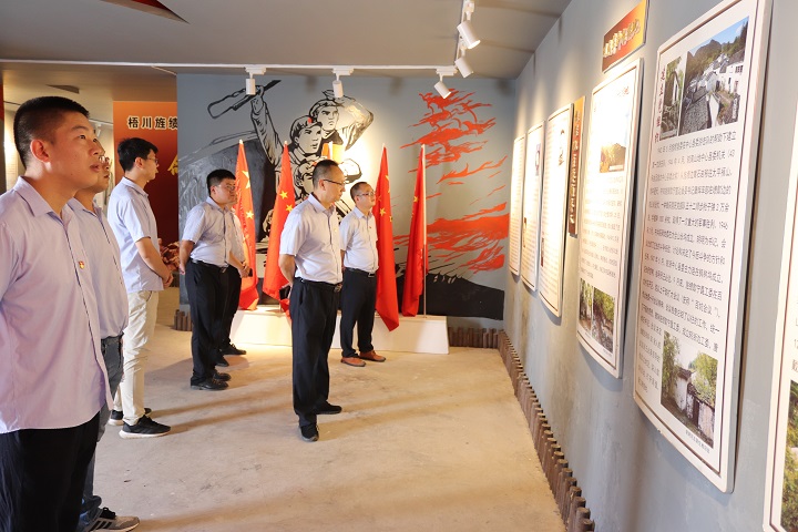 安建总承包下层党支部联合开展纪念抗战胜利75周年革命古板教育主题党日活动