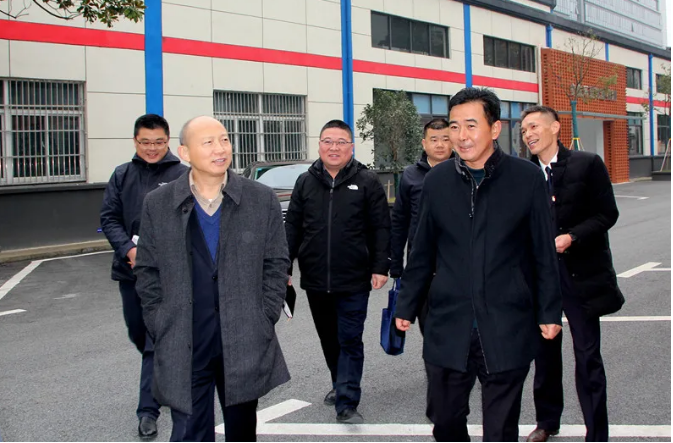 赵时运赴党支部事情联系点调研指导事情