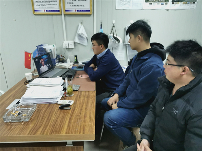 学模范 汲实力 安徽三建公司所属各单位、项目部纷纷组织党员干部职工收看《模范5》专题节目 