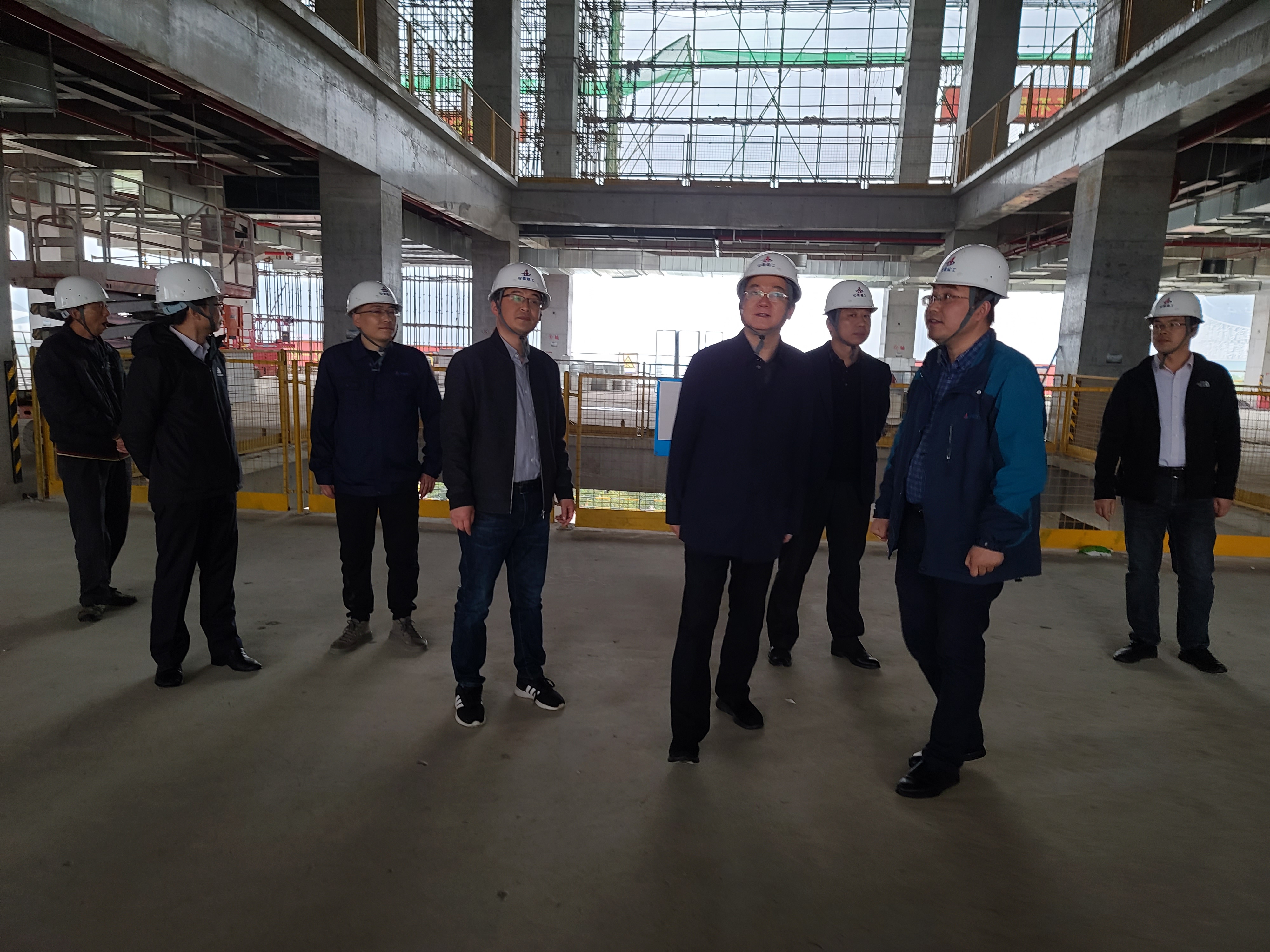 刘家静赴安徽三建合肥图书馆项目调研