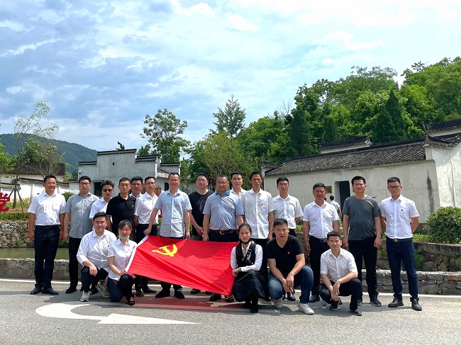 【奋斗百年路 启航新征程】路桥集团第四分公司党总支组织开展主题党日活动