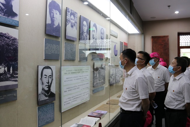 路桥集团机关党支部赴金寨开展红色革命教育主题活动