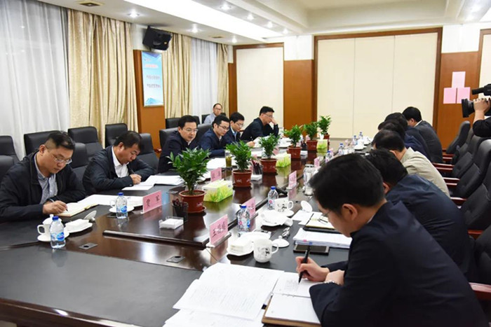 李中：深入学习贯彻习近平总书记考察安徽主要讲话精神 全力完成年度生产谋划和党365英国上市作各项目的使命