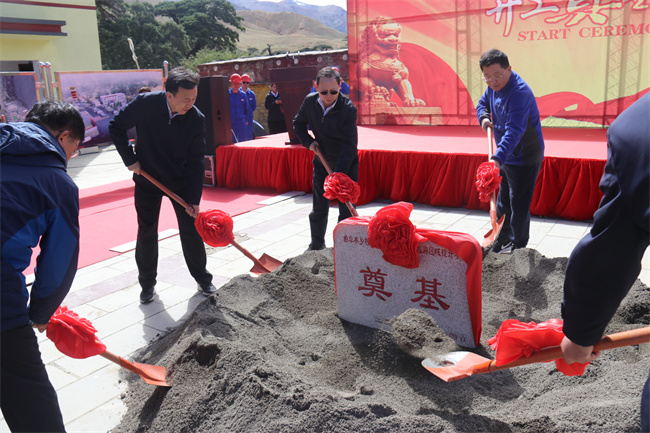 安徽省赴藏考察代表团出席路桥集团新项目开工仪式