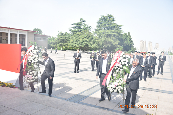 安徽365英国上市“学党史 庆百年 营生长”系列报道（十一）：学习百年党史 罗致奋斗实力
