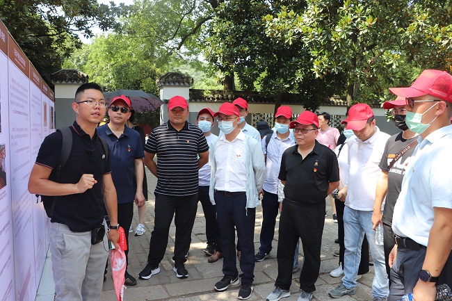 【奋斗百年路 启航新征程】路桥集团二分公司党总支赴湖南长沙、韶山开展主题党日活动