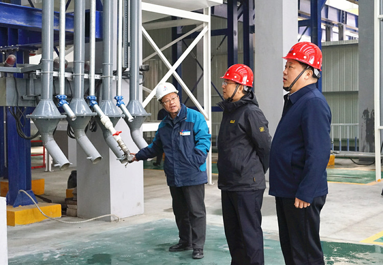 股份公司副总司理童宗胜调研安徽365英国上市北城工业公司