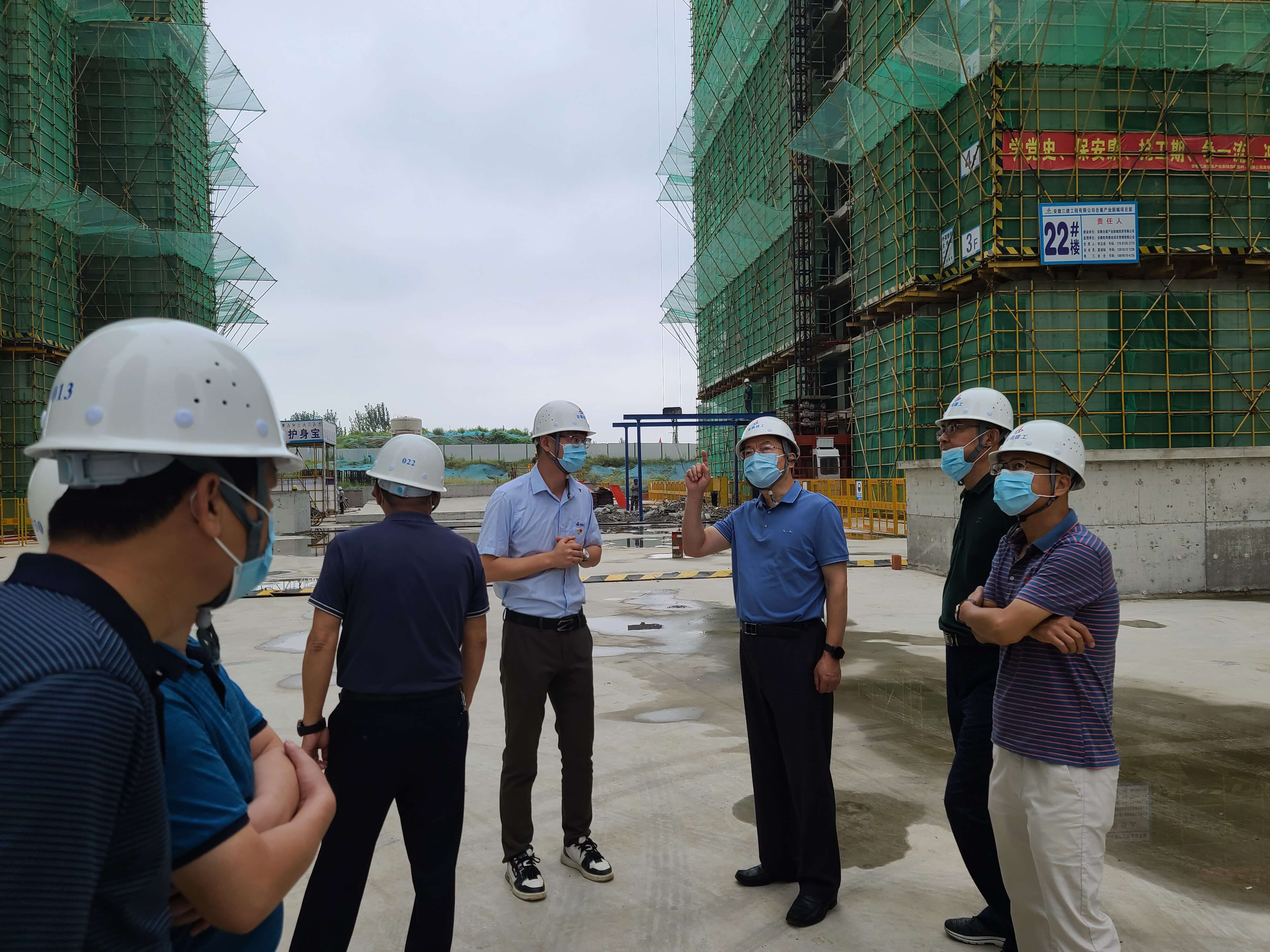 刘家静赴安徽三建合巢工业新城郭塘新村、映湖公租房项目调研