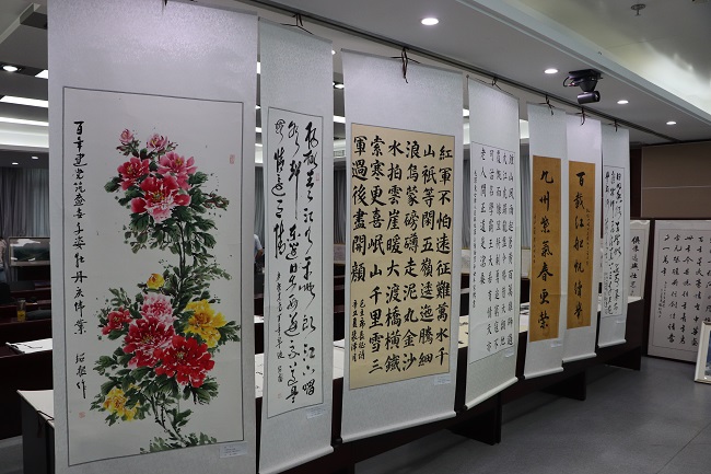 路桥集团“翰墨庆华诞 图画绘初心”职工字画摄影大赛圆满落幕