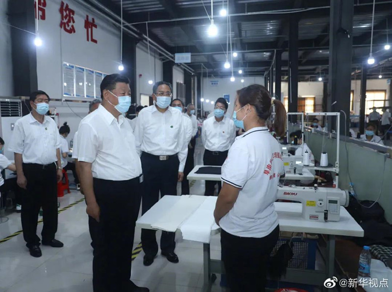 习近平探望慰问安徽受灾群众：这是我一直悬念的事