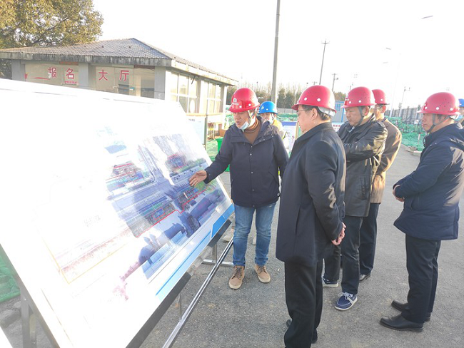 路桥集团党委副书记、总司理欧阳志宜赴地铁7号线项目调研