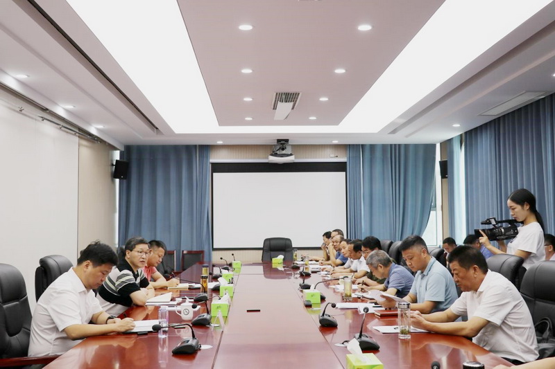 潜山市市长梅耐雪赴安建投资潜山PPP项目督导征迁事情