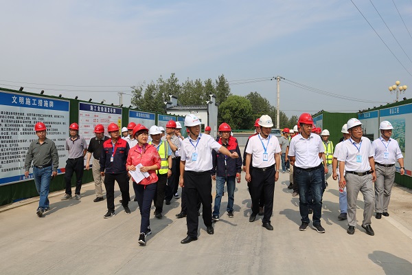 交通运输部安质司公路处副处长翁优灵一行赴安徽路港滁天高速预制标督查指导