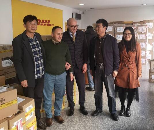 心系祖国，，，驻阿司理部千里驰援海内抗击疫情
