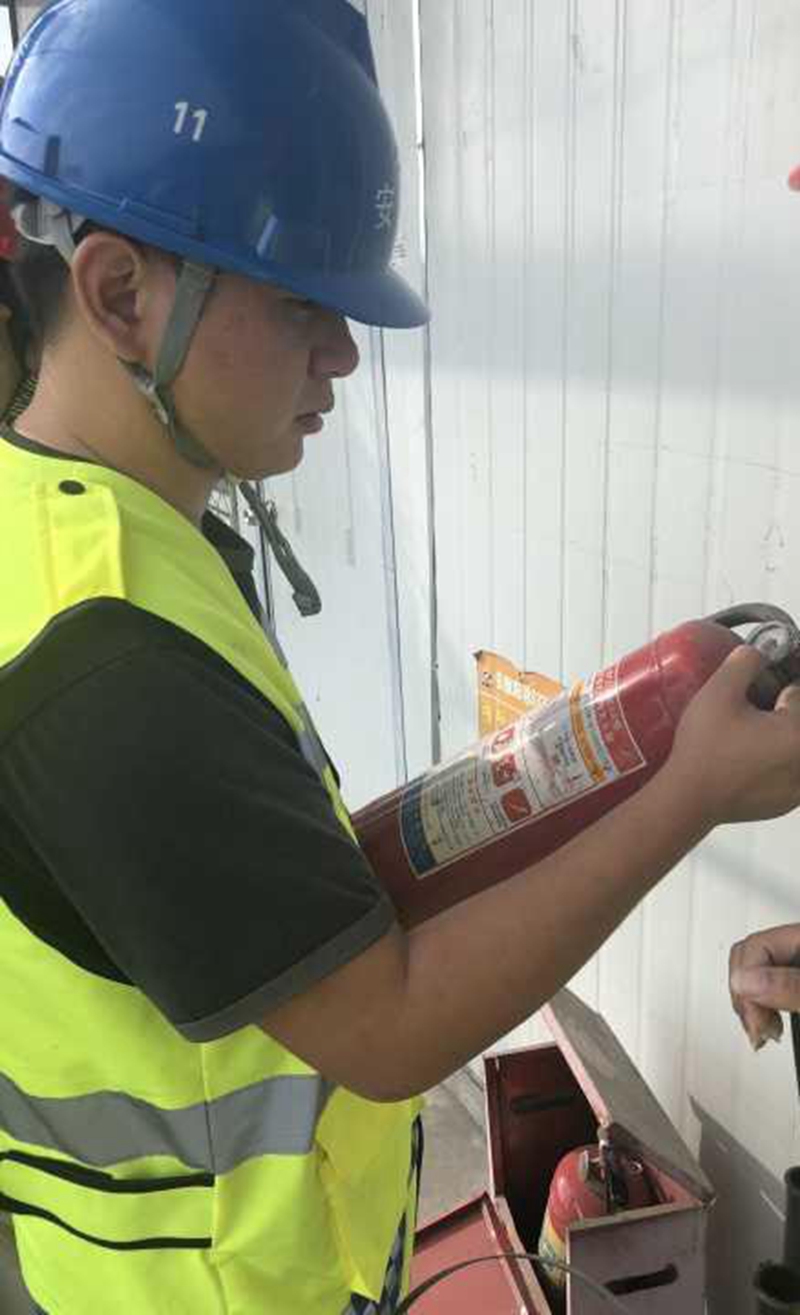 新时代的路港青年之七：施工清静的“守护者”