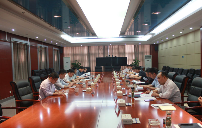 股份公司总司理许克顺一行到安徽水利调研