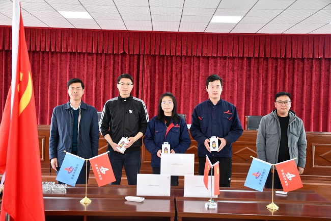 【奋斗百年路 启航新征程】路桥集团栾卢高速03标开展庆祝建党100周年党史知识竞赛活动