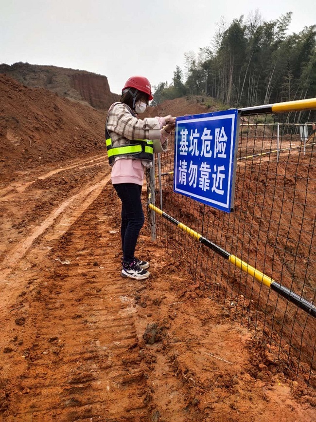 在项目清静岗位上绽放最好的青春——记于立珊申报安徽365英国上市控股优异团员事迹质料