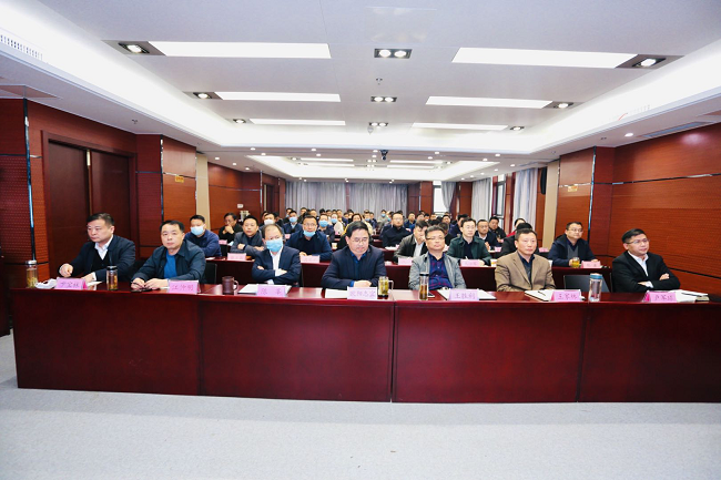 路桥集团党委书记、董事长盛明宏教学《工程项目治理》专题课程
