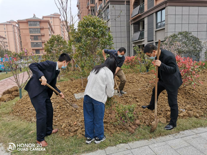 展新时代青年“锋”采：安建地产组织开展“学雷锋活动月”
