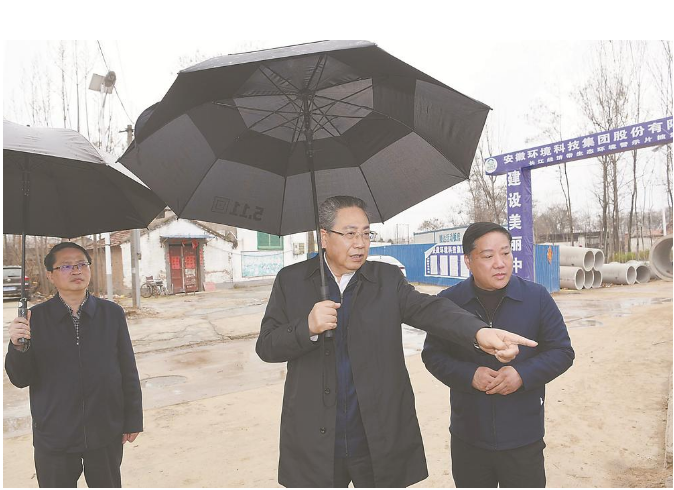 李锦斌在萧县和谯城区督导突出生态情形问题整改时强调 坚持以习近一生态文明头脑为指导 打造经济社会生长周全绿色转型区