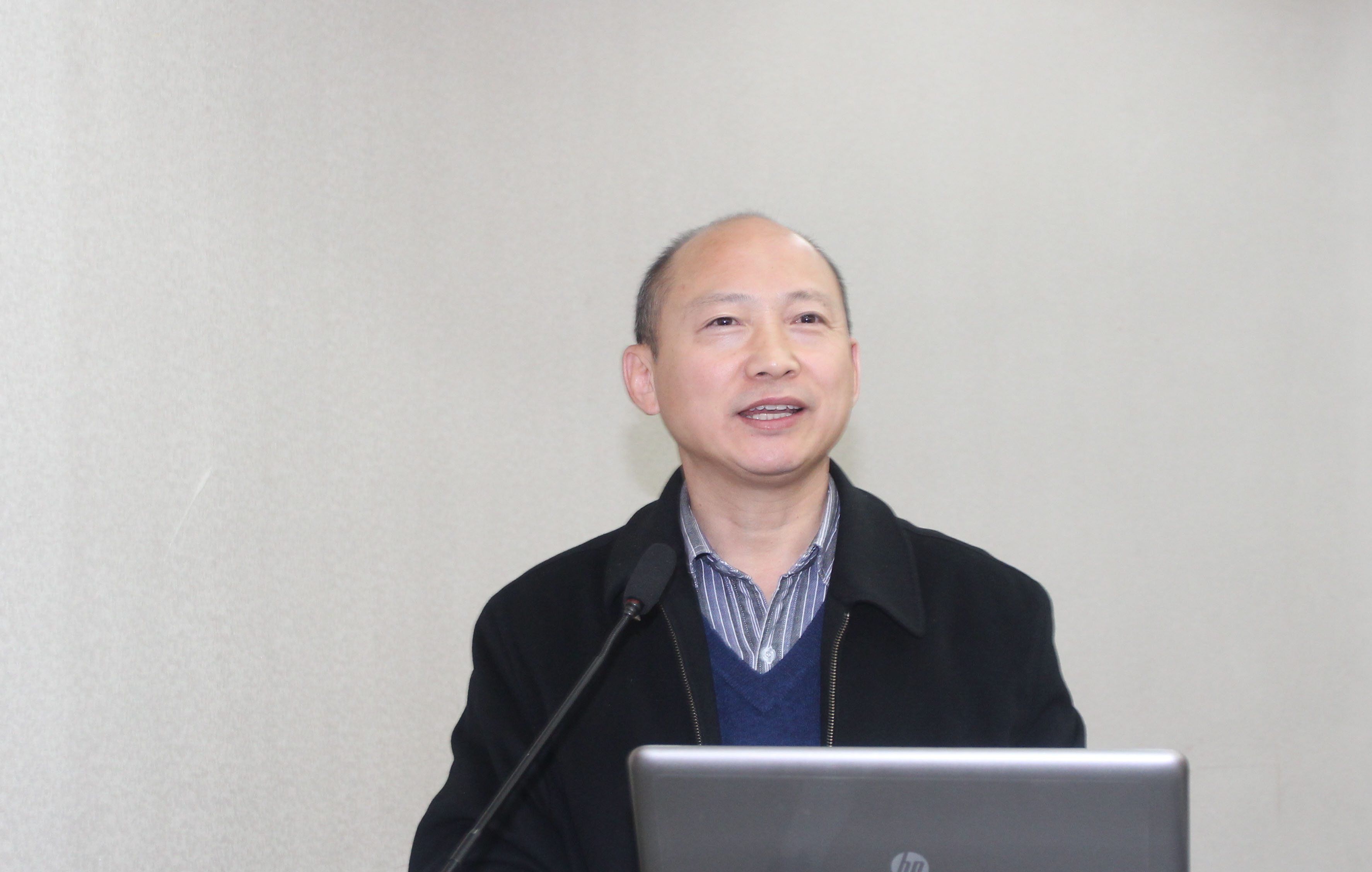 开拓金融营业  破解生长难题  培育生长新动能